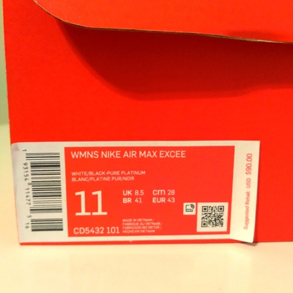 Nike Air Max Excee Women's Sneaker - Picture 5 of 5